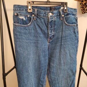 J Crew slim boyfriend Jean 31